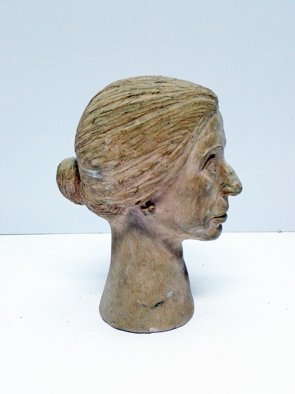 escultura cabeza busto mujer terracota 30x22x14 1u